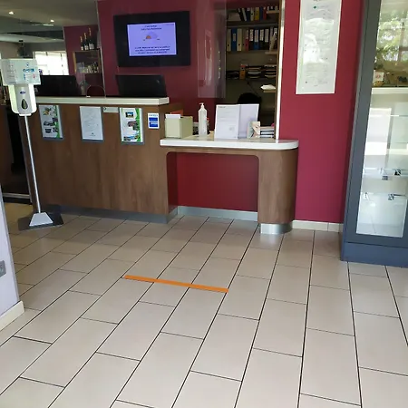 Campanile Clermont-ferrand Sud 3*