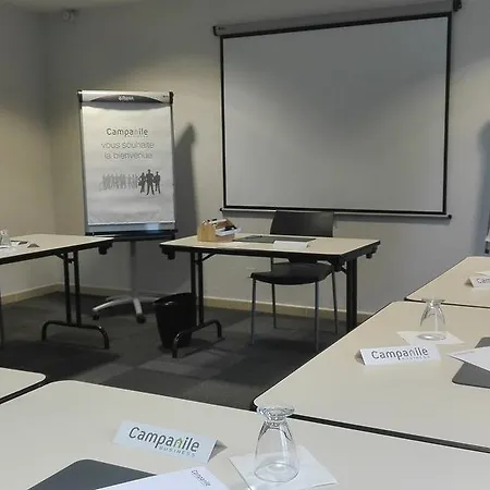 Campanile Clermont-ferrand Sud 3*