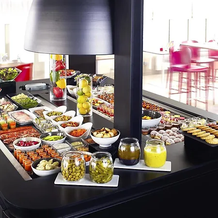 Campanile Clermont-ferrand Sud 호텔 3*