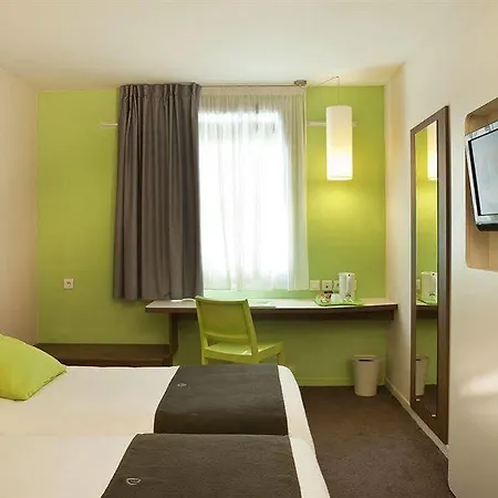 Campanile Clermont-ferrand Sud Hotel 3*