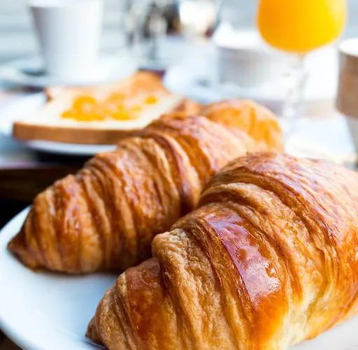 Hotel Campanile Clermont-ferrand Sud 3*