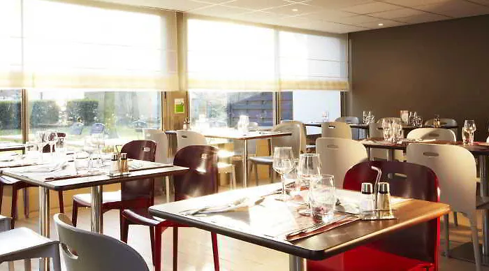 Campanile Clermont-ferrand Sud Иссуар